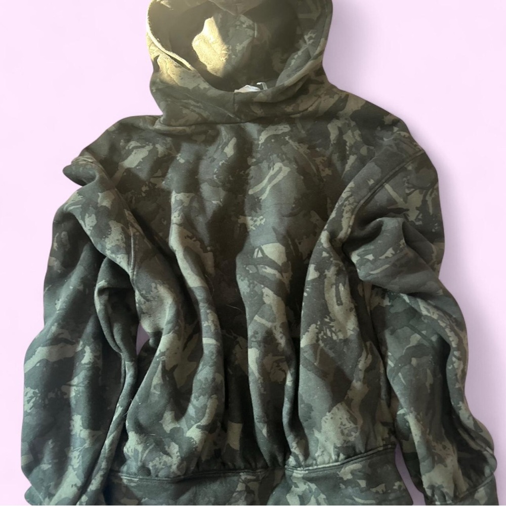 Urban Outfitters Green Camouflage Hoodie
